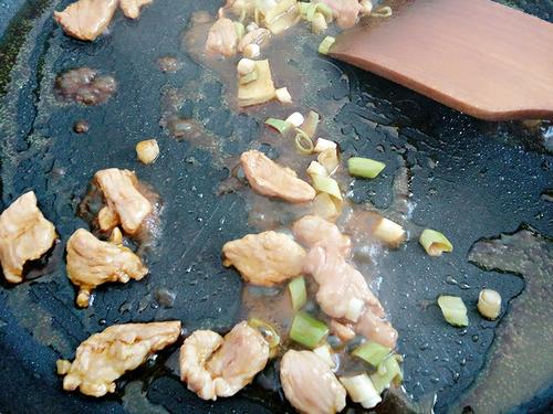 【肉炒萝卜干】