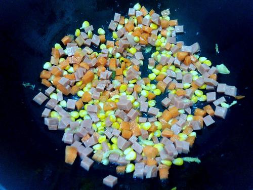 【火腿肠什锦丁】