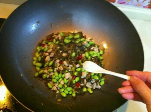 【毛豆炒咸菜】