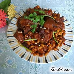 黄豆焖猪蹄的做法2