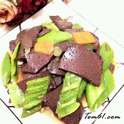 青椒炒羊血的做法