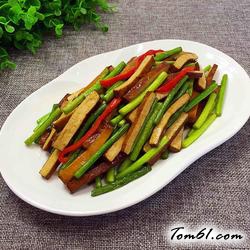 香干炒蒜苔的做法