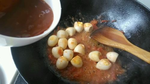 【酸甜鹌鹑蛋】