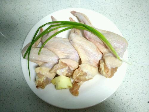 【红烧鸡翅膀】