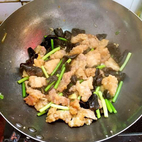 【山西过油肉】