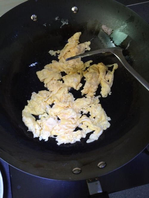 【丝瓜炒鸡蛋】