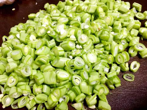 【榄菜四季豆】