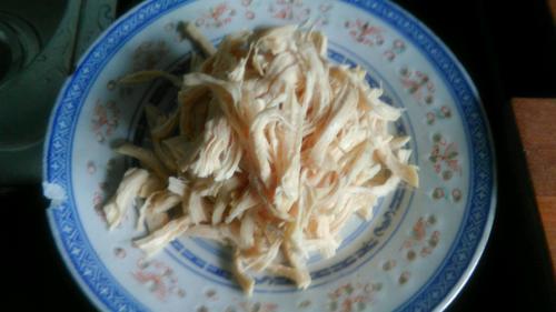 【青椒胡萝卜炒鸡丝】