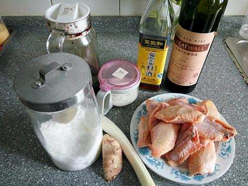 【红酒贵妃鸡翅】