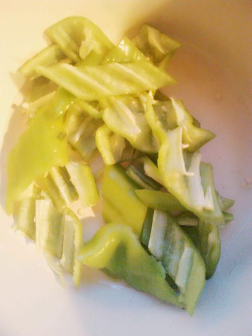 【青椒炒羊血】