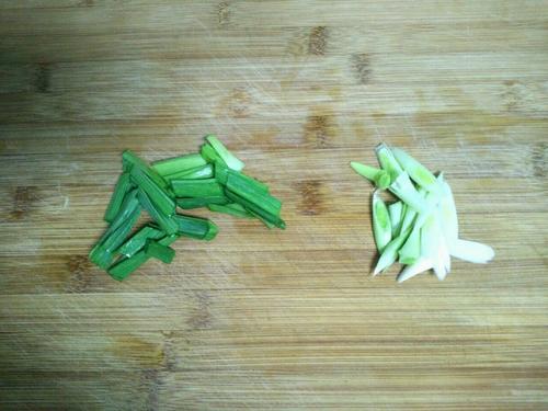 【木耳烧豆腐】