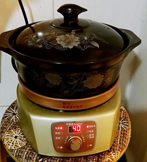 【药膳山药炖猪蹄】