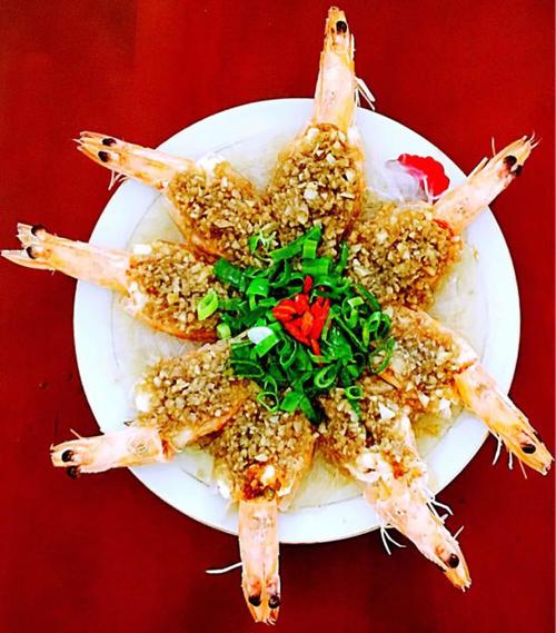 【《蒜蓉蒸虾》】