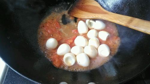 【酸甜鹌鹑蛋】