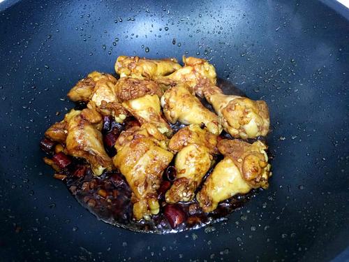 【香辣鸡翅根】