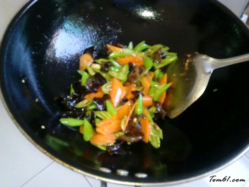 【农家小炒肉】