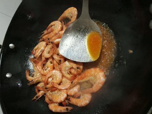 【油焖大虾】
