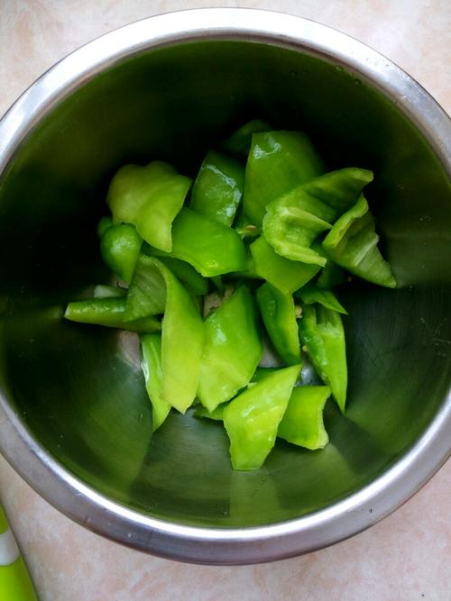 【青椒鱿鱼花】