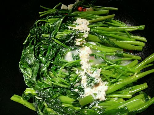 【腐乳空心菜】