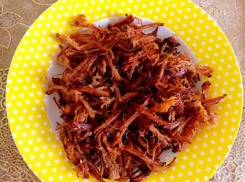 【香辣干炸肉丝】