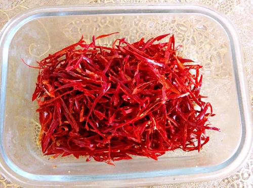 【香辣干炸肉丝】