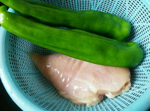 【豆豉辣椒炒肉】