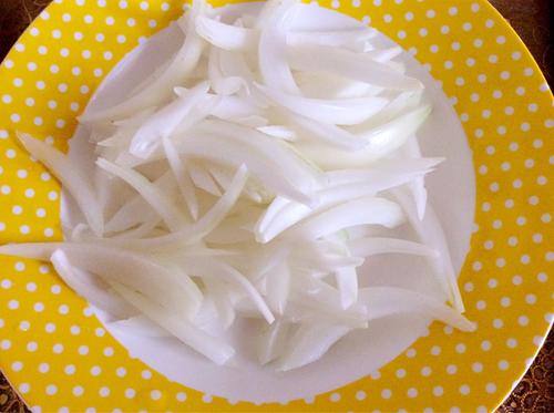 【香辣干炸肉丝】