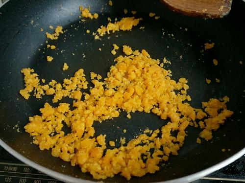 【香酥蛋黄虾】