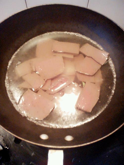 【青椒炒羊血】