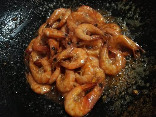【油焖大虾】