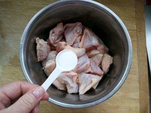 【红酒贵妃鸡翅】