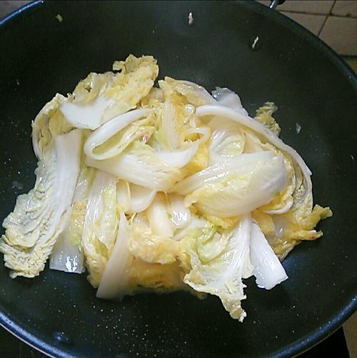 【酸辣娃娃菜】