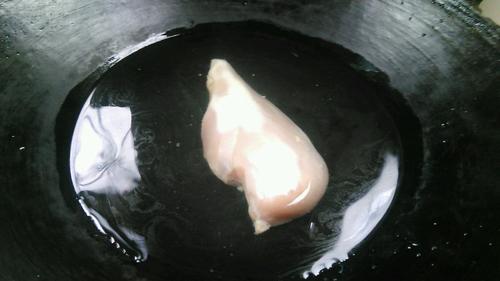 【青椒胡萝卜炒鸡丝】