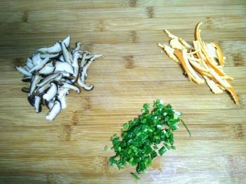 【葱香白萝卜丝】