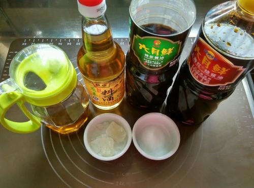 【高压锅炖排骨】