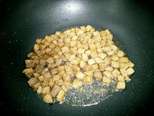 【杏鲍菇炒牛肉】