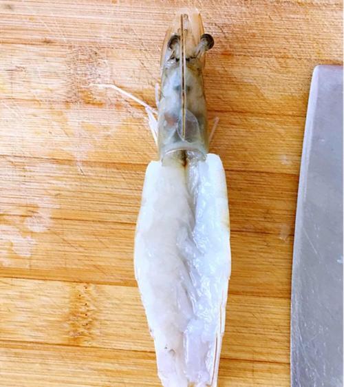 【《蒜蓉蒸虾》】