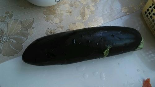 【香酥炸茄盒】