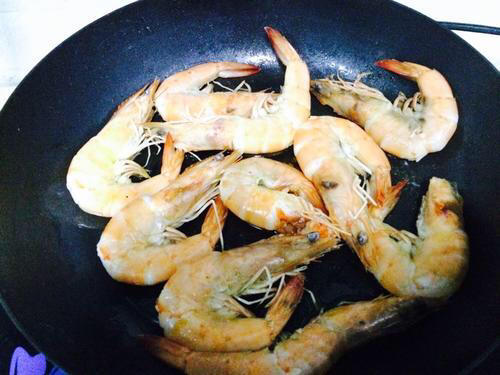 【茄汁黄金虾】