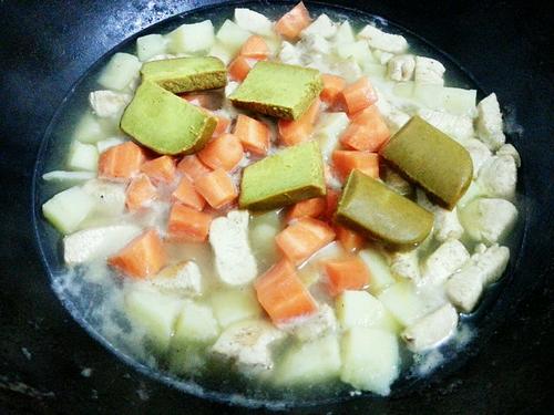【咖喱土豆鸡块】