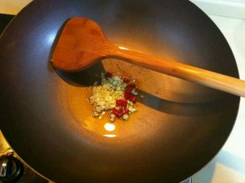 【毛豆炒咸菜】