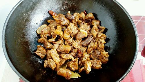 【番茄土豆烧牛腩】