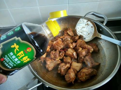 【高压锅炖排骨】