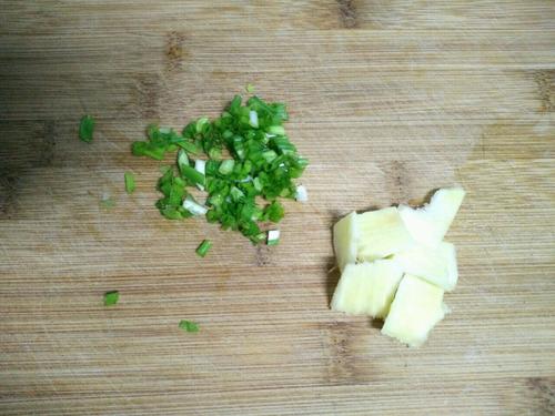 【红烧鸡翅膀】