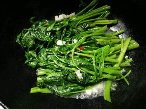 【腐乳空心菜】