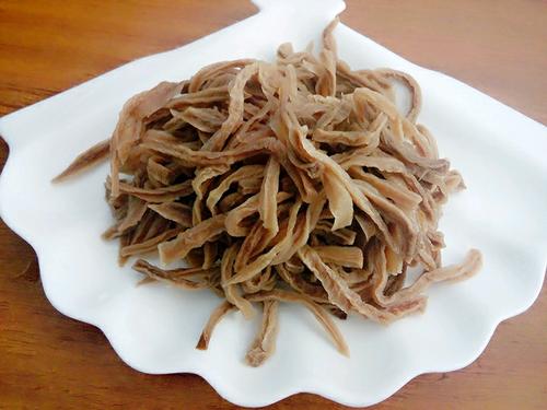 【肉炒萝卜干】