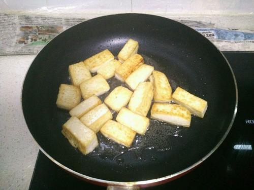 【木耳烧豆腐】