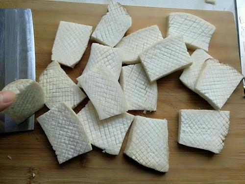 【酱汁杏鲍茹】