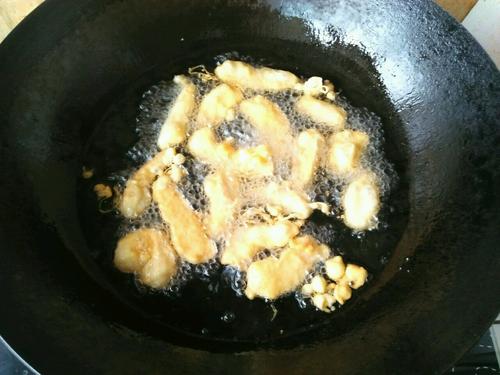 【糖醋肉条（俗称糖醋里脊）】