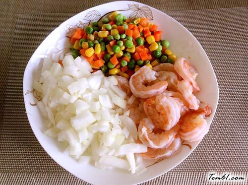 【虾仁炒什锦鸡蛋】